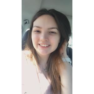 Meet your Posher, Lacey